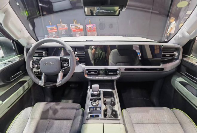 2023广州车展探馆:全新北京BJ40实车