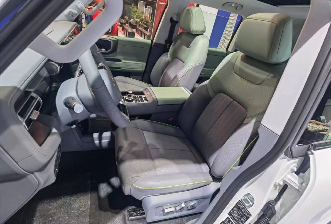 2023广州车展探馆:全新北京BJ40实车