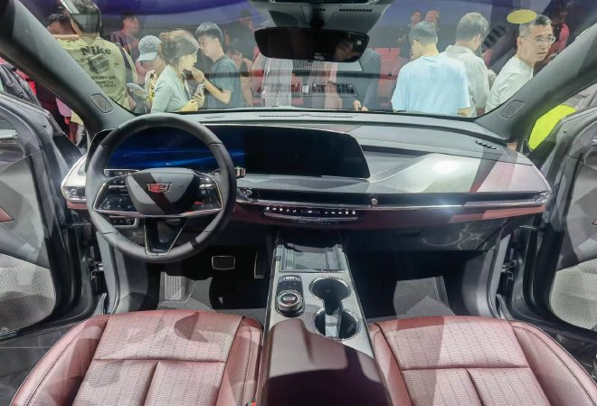 售26.59万元起 上汽通用凯迪拉克全新XT5正式上市