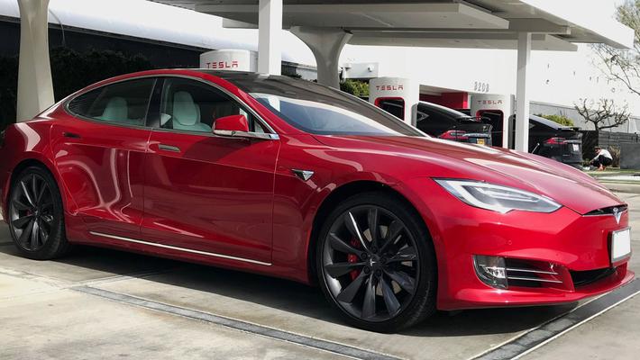 特斯拉全球召回12.3万辆Model S 为迄今最大召回量