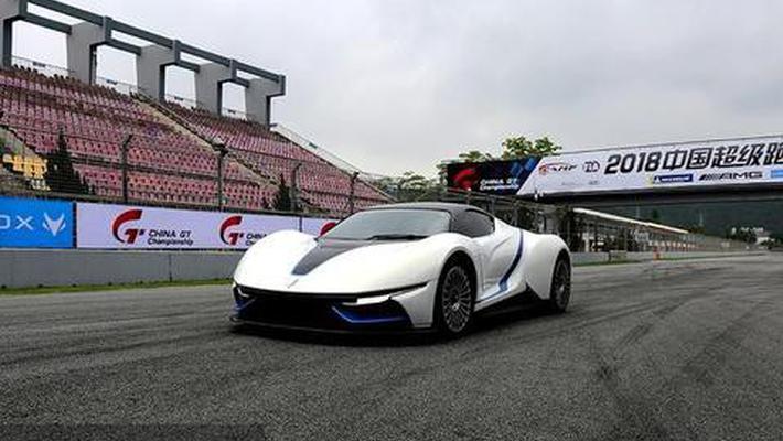 北汽首台纯电动GT跑车 静态体验ARCFOX-7