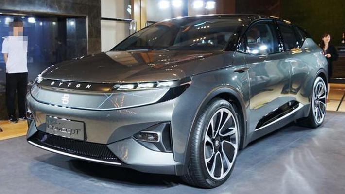 49寸大屏上身 刷脸开门 这辆电动车明年上市