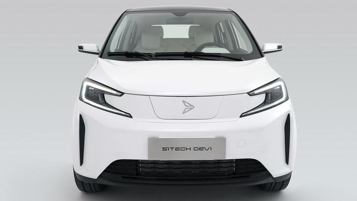携手一汽制造 新特首款车型DEV1开启交付