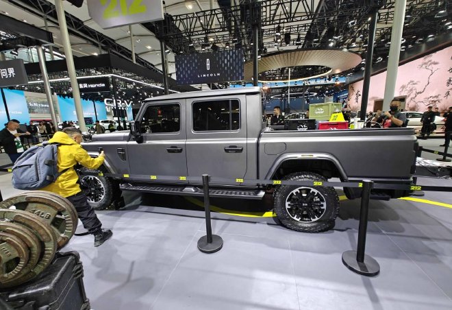 2025广州车展:售价20.58万元 212 T01高地版正式上市