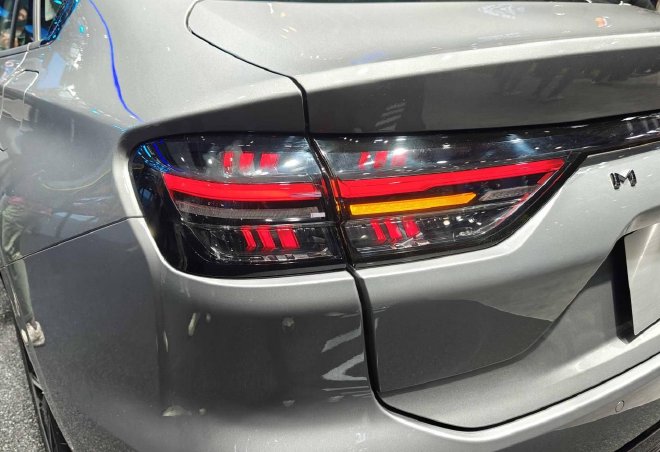 2025广州车展:新福特蒙迪欧/福特智趣烈马同步亮相