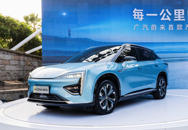 新能源车卖30万以上不再享受补贴 特斯拉却应声涨价