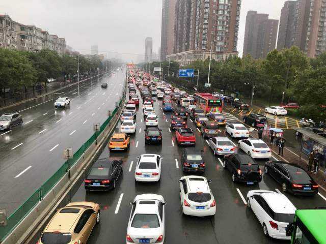 汽车“救市”,国家政策是关键