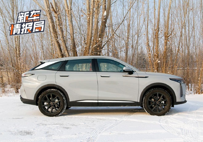 四驱过硬/实测零百加速7.81秒 场地试驾星途瑶光