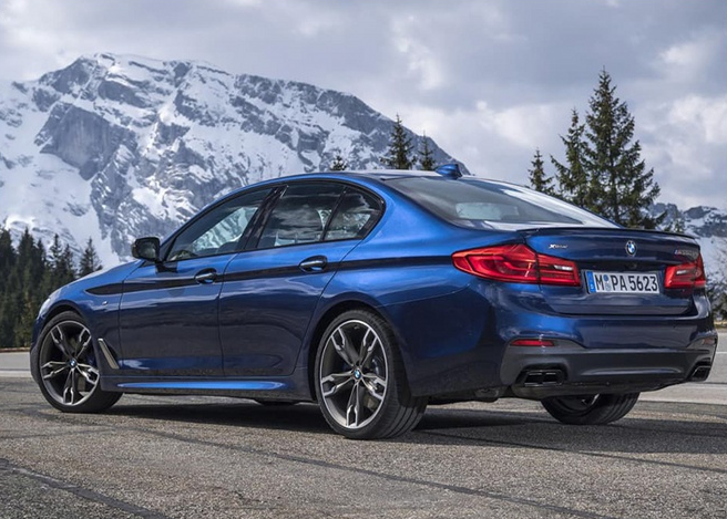 ¿M550i x Drive 4.4T