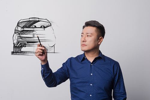 东南(福建)汽车工业有限公司总设计师张雪龙