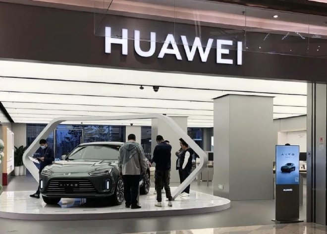 强弱联合成主战场 华为开辟另类造车路