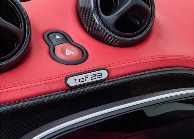 巴博斯smart fortwo特别版官图发布 日内瓦车展亮相