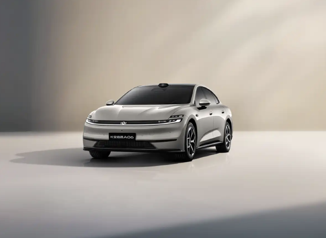 长安启源A06/Q05新车型上市 售价8.99万起