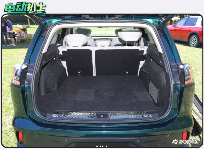 兩種能源類型/城市探索風格 自游家NV實拍