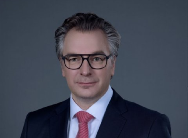 北京奔驰汽车有限公司总裁兼首席执行官柏睿凯(Jörg Bartels)