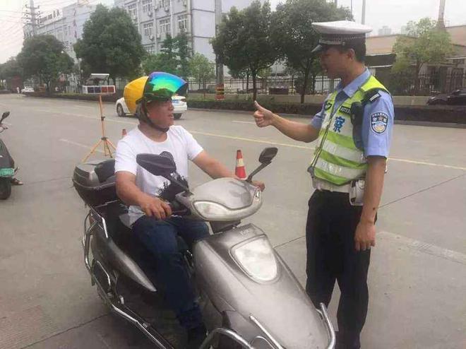 热浪|公安部关注电动自行车头盔涨价问题 会同市场监管部门严查价格违法行为