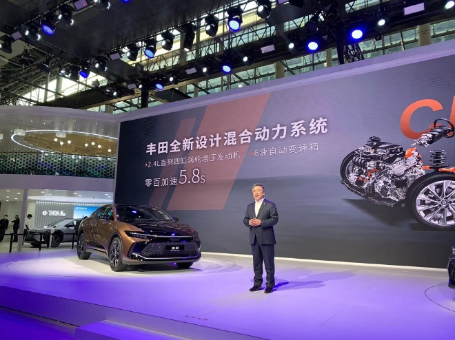 2022广州车展:全新丰田皇冠开启预售