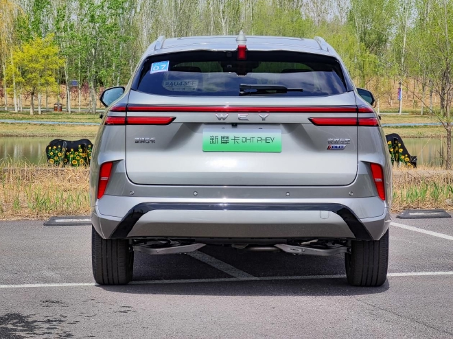 加速迭代的大五座SUV 试驾魏牌新摩卡DHT-PHEV 加速迭代的大五座SUV 试驾魏牌新摩卡DHT-PHEV