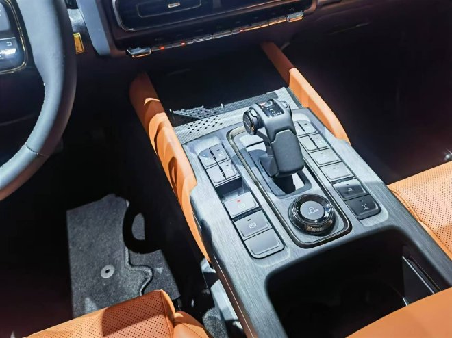 2024成都车展:全新一代哈弗H9正式亮相