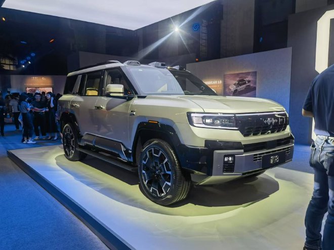 售37.98万元起,方程豹豹8正式上市