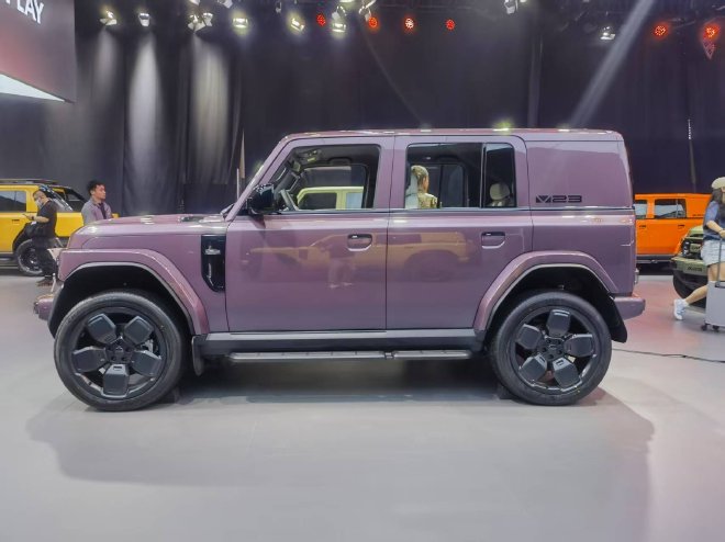 2025上海车展: iCAR新色与特别版车型探馆