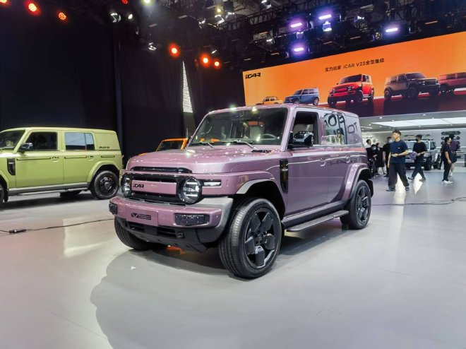 2025上海车展: iCAR新色与特别版车型探馆