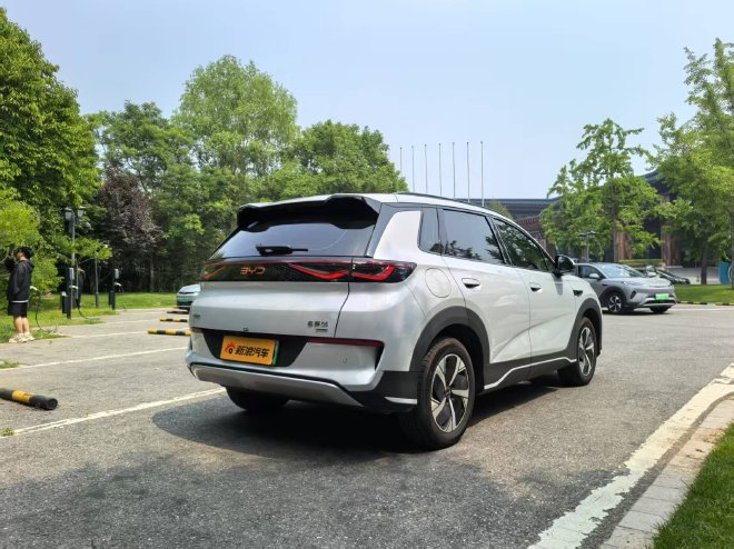 兼顾科技与舒适 试驾比亚迪海狮05EV