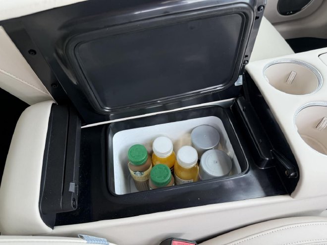 岚图FREE+正式上市 售价21.99-27.99万元