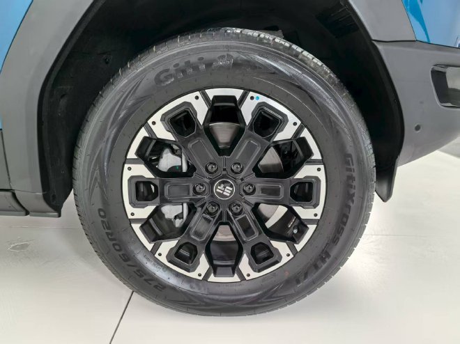 可城可野够硬派 静态体验纵横G700五座版