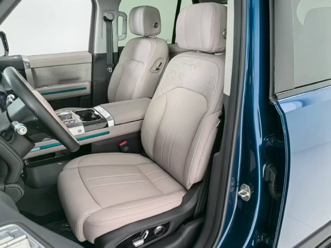 可城可野够硬派 静态体验纵横G700五座版