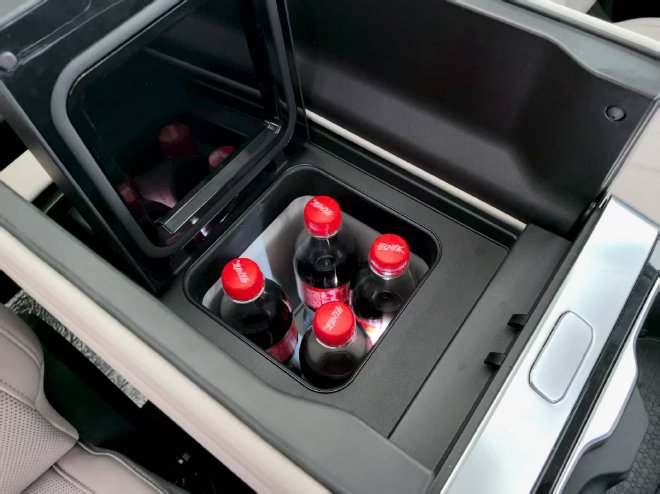 可城可野够硬派 静态体验纵横G700五座版