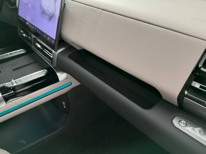 可城可野够硬派 静态体验纵横G700五座版