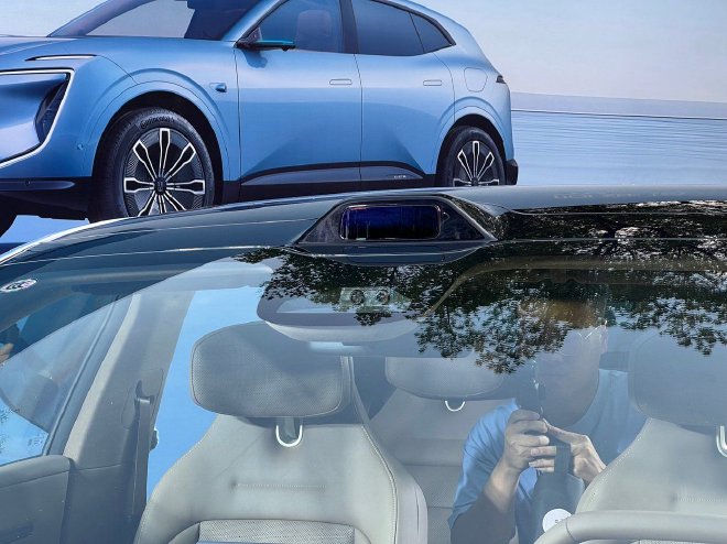 软件硬件全升级 2026款阿维塔07开启预售