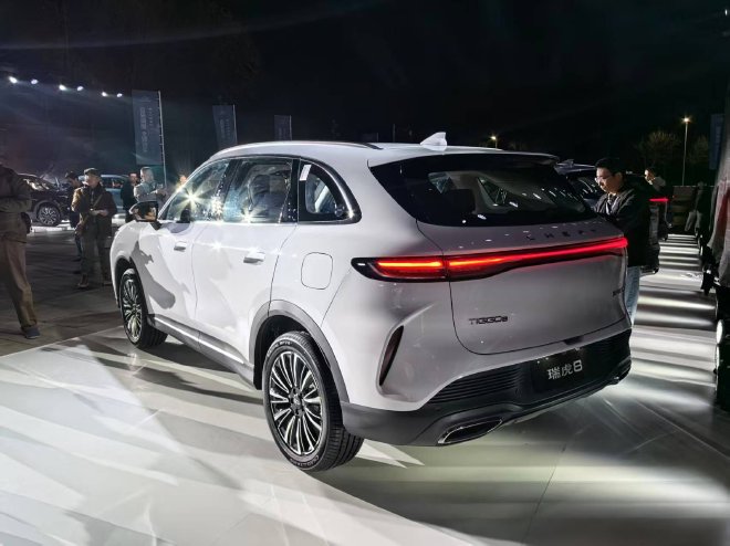 奇瑞第五代瑞虎8上市 限时售价9.29-12.29万元