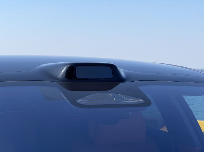 颜值与实力再突破 试驾新款享界S9