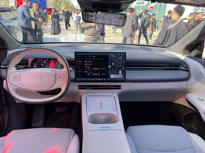 新年首发 小鹏汽车2026款P7+/G9/G6/G7上市