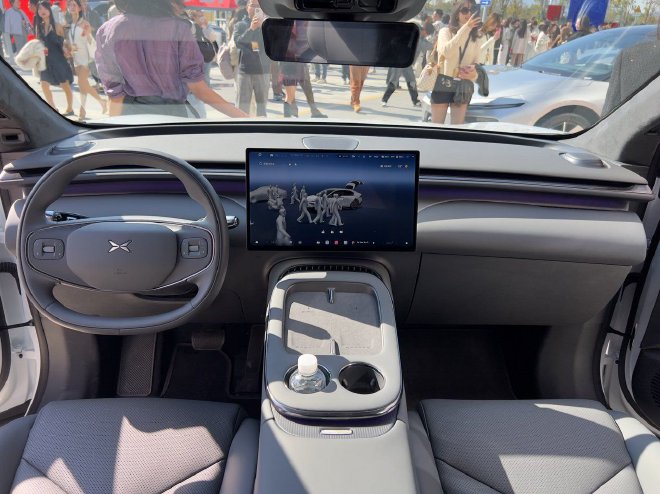 新年首发 小鹏汽车2026款P7+/G9/G6/G7上市