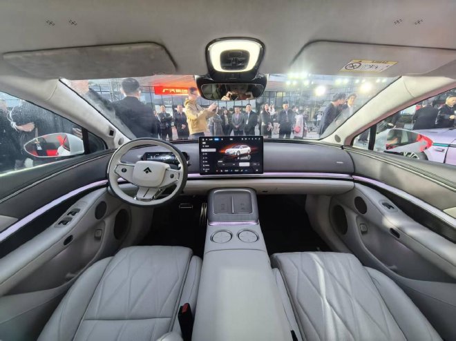 售18.98-29.98万元 昊铂A800正式上市