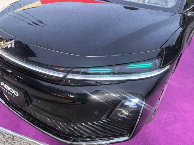 售18.98-29.98万元 昊铂A800正式上市