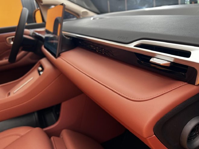 全系零重力座椅/高速领航智驾 广汽埃安N60“超大杯”