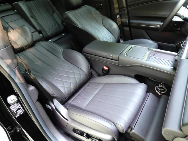 昊铂S600深度试驾:一台真正“双面全能”的中大型 SUV