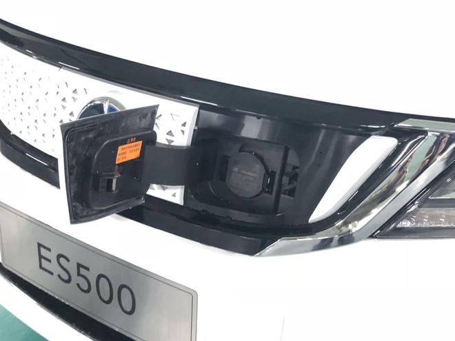 富康ES500正式上市 补贴后售价13.86万起