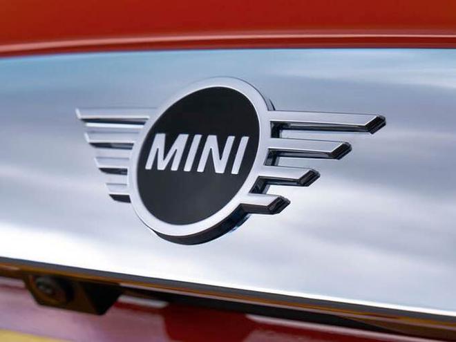 MINI首款纯电动车曝光 今年8月发布/未来将国产