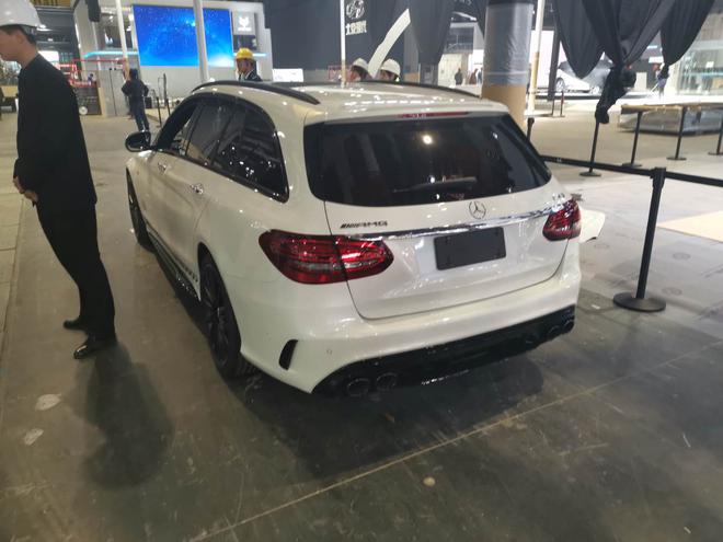 2019上海车展探馆:梅赛德斯-AMG C43旅行