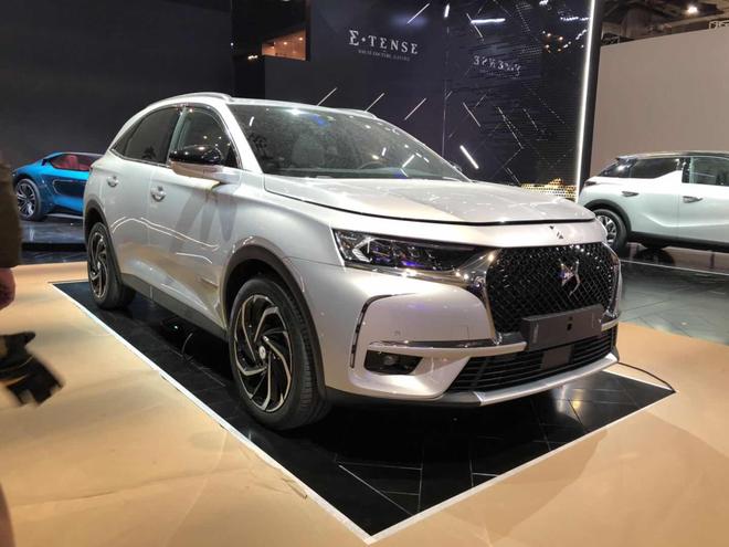 2019上海车展探馆:DS 7插电式混合动力版