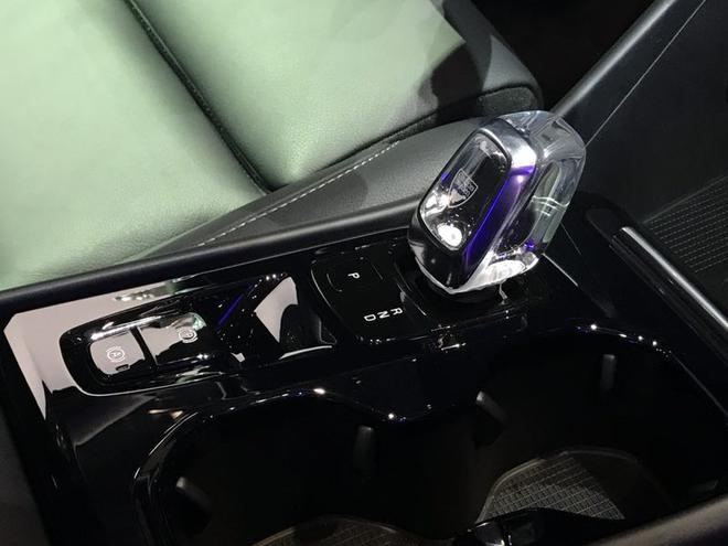 2019上海车展:全新沃尔沃XC40开启预售