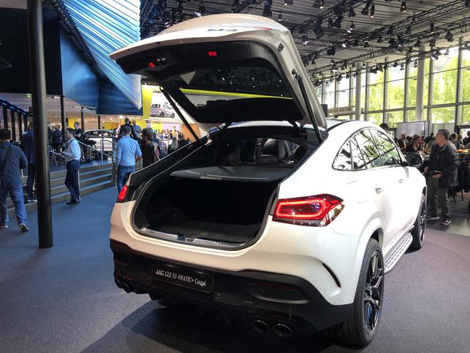 2019法兰克福车展：全新奔驰AMG GLE 53 Coupe将亮相