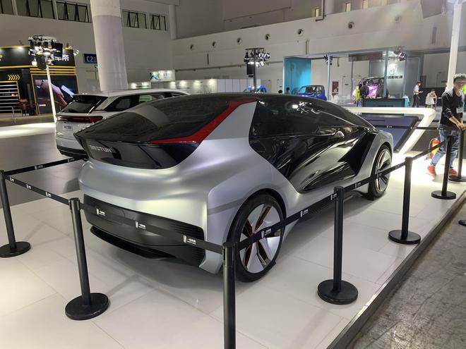 2020海口新能源车展探馆：奔腾E² Concept概念车