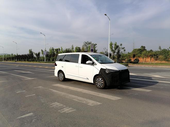 上汽MAXUS EUNIQ 7谍照曝光 NEDC续航550km