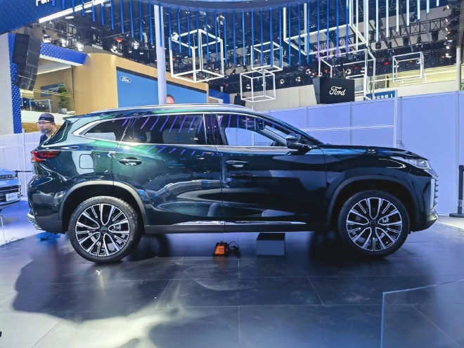 2022成都车展探馆:2023款星途凌云亮相